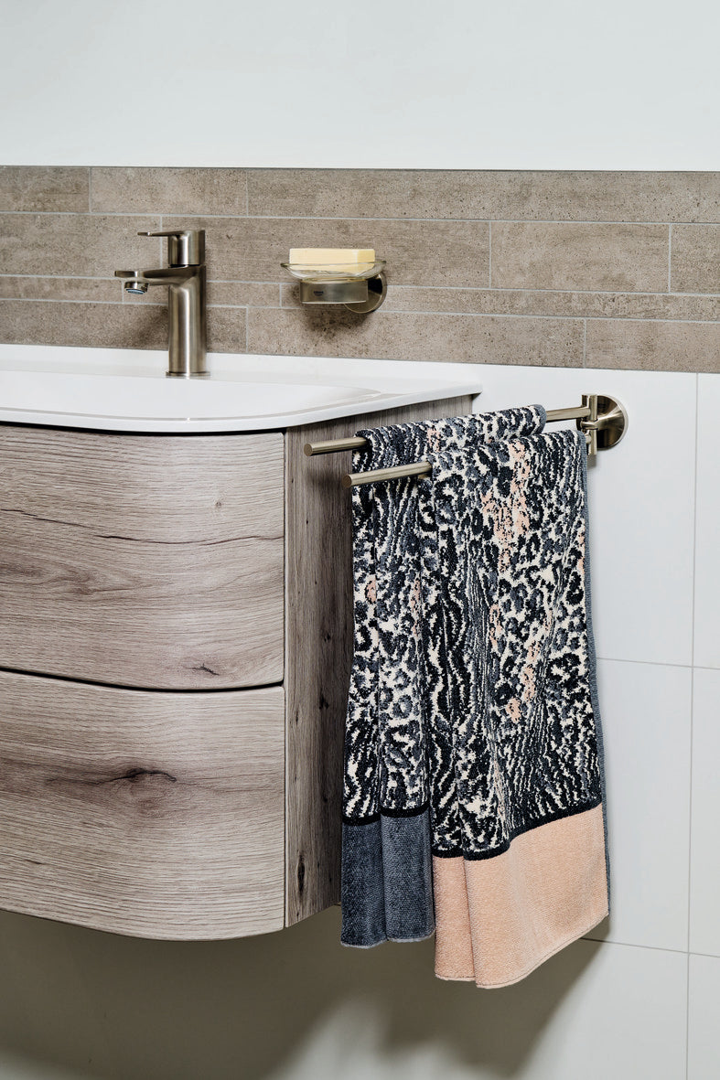 Bath Towel – Animal Blend