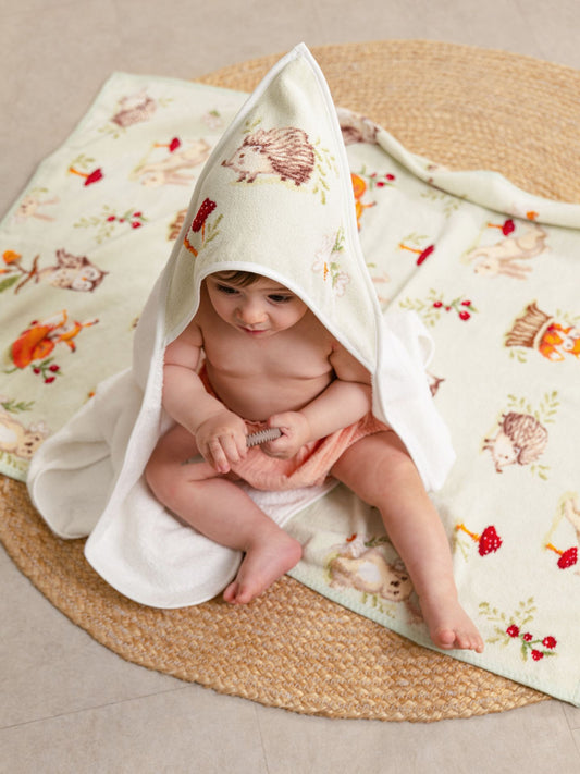 Hooded Bath Towel – Forest Tales