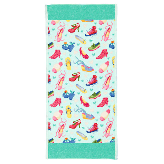 Elongated Guest Towel – Crazy Shoes