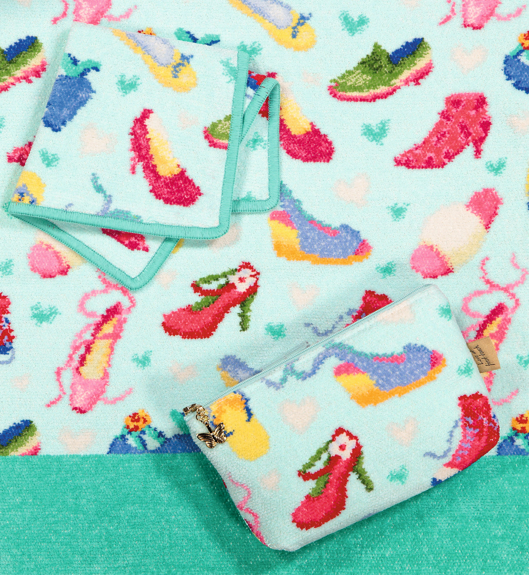 Cosmetic Pouch – Crazy Shoes