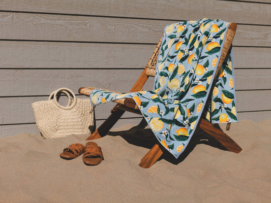 Beach Towel 75 x 200 cm – Lemon and Leaves